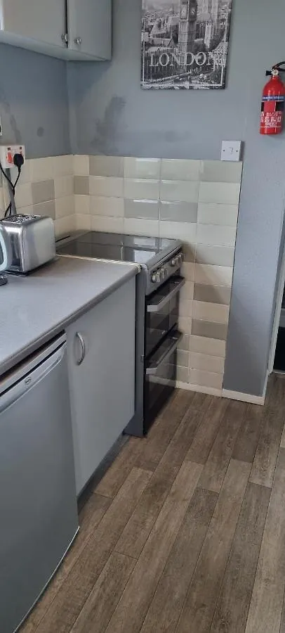 Chalet 81 South Shore Bridlington 2X Bedroom Detached Chalet Sleeps 4 Bessingby 0*,