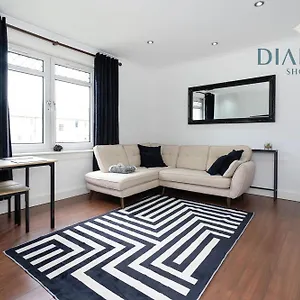 Cosy 2 Bed West End Free Parking Apartment Edinburgh